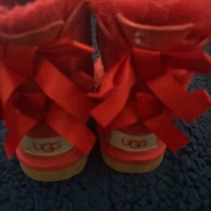 UGG- Red Bailey Bow  Short Boots, size 6 USA